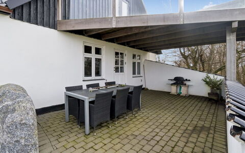 Strandulf - 1Km from the Sea: Meubilair, Hout, Interieur Ontwerp, Flooring, Verdieping, Stoel, Kamer, Plafond, Woonkamer, Appartement