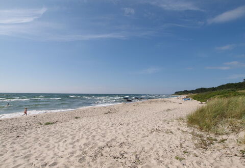 Ermelina - 150M from the Sea: Lucht, Blauw, Strand, Kust, Kust En Oceanic Landvormen, Zee, Kust, Horizon, Zomer