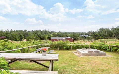 Gunhilda - 300M from the Sea: Huis, Dak, Huis, Verblijf, Schuur, Garden Gebouwen, Siding, Werf, Blokhut, Hut