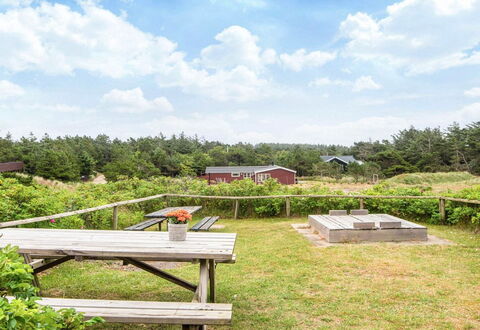 Gunhilda - 300M from the Sea: Struik, Landelijk Gebied, Land Lot, Verblijf, Tuin, Plantage, Boerderij, Landscaping, Boerderij