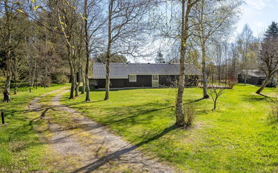Stasia - 1.5Km from the Sea