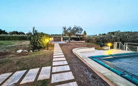 Rose Adriano Home: Appartement, Toevlucht, Stoel, Schaduw, Balkon, Keuken En Eettafel, Restaurant, Eco Hotel, Hotel