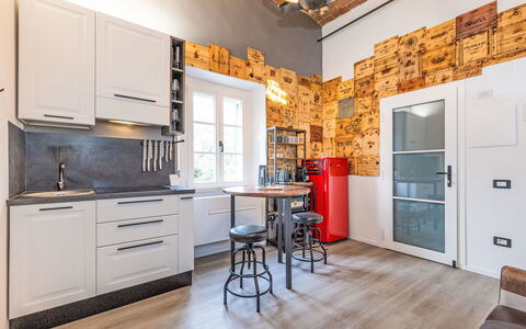 The Knight'S Rest: Appartement, Toevlucht, Stoel, Schaduw, Balkon, Keuken En Eettafel, Restaurant, Eco Hotel, Hotel