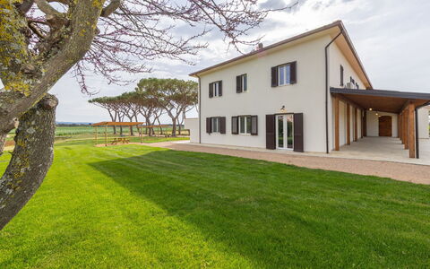 Bibbona 15: Appartement, Toevlucht, Stoel, Schaduw, Balkon, Keuken En Eettafel, Restaurant, Eco Hotel, Hotel
