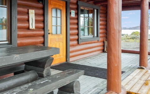 Sinikello: Hout, Beits, Hardwood, Blokhut, Schaduw, Dek, Plank, Veranda, Timmerhout