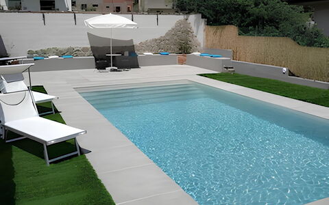 La Corte di Marga - Casa Gustet: Zwembad, Tuin, Vrije Tijd, Samengesteld Materiaal, Backyard, Landscaping, Toevlucht, Waterpartij, Schaduw