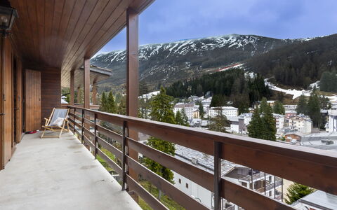La Marmotta: Hout, Balkon, Leuning, Beits, Hardwood, Veranda, Plank, Baluster, Dek