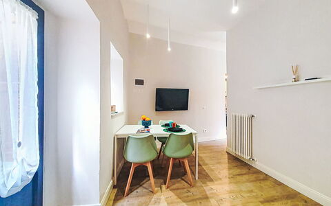 Studio Kalè Akté: Appartement, Stedelijk Ontwerp, Condominium, Beton, Balkon, Daylighting, Gips