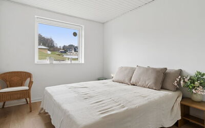 Maksimilian - 300M from the Sea