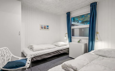 Niels - 1.3Km from the Sea: Slaapkamer, Bedding, Bed, Hotel, Slaapzaal, Laken