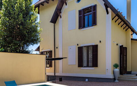 Apartment Noa Opatjia: Zwembad, Vrije Tijd, Villa, Toevlucht, Hotel