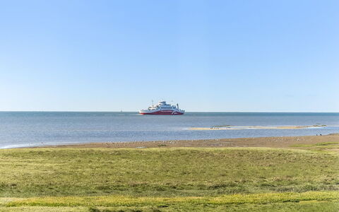 Nadua - 25M from the Sea: Lucht, Blauw, Water, Horizon, Boot, Watercraft, Zee, Ecoregio, Kust En Oceanic Landvormen, Oceaan