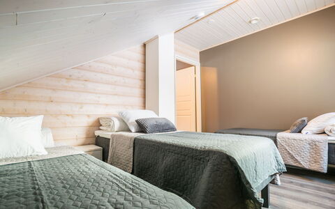 Parashimos B: Flooring, Verdieping, Interieur Ontwerp, Hout, Plafond, Slaapkamer, Meubilair, Bed, Houten Vloer, Kamer