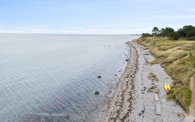 Niela - 400M from the Sea