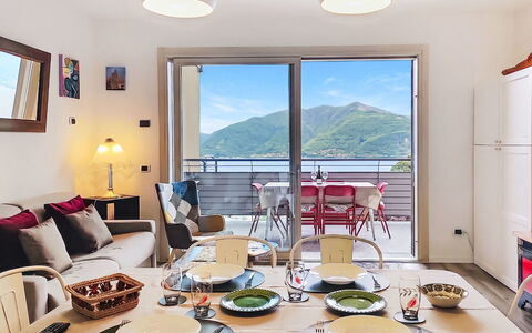 Casa Bel Lago: Zwembad, Hotel, Balkon