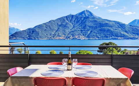 Casa Bel Lago: Zwembad, Hotel, Balkon