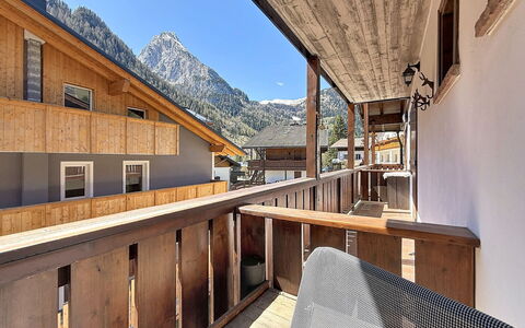 Casa Arnica: Hout, Bergketen, Vallei, Alpen, Hardwood, Balkon, Timmerhout, Bergdorp, Beits, Ridge