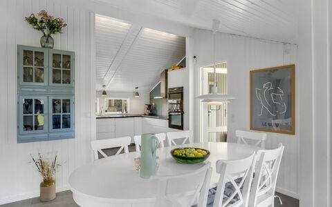Halona - 400M from the Sea