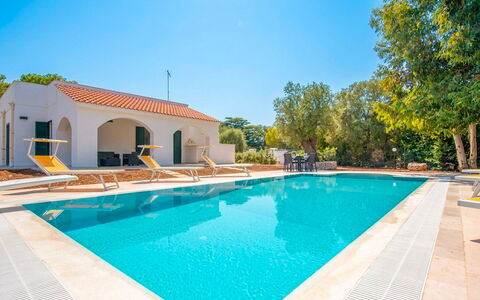 Villa Margherita: Blauw, Zwembad, Hacienda, Toevlucht, Buitenmeubels