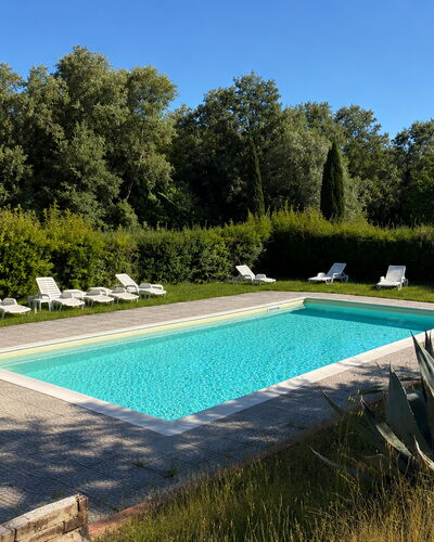 Civico108 Vacation Home, Pool, Castellina in Chian: Zwembad, Tuin, Gazon, Landgoed, Landscaping, Boerderij, Buitenmeubels, Werf, Hacienda, Backyard