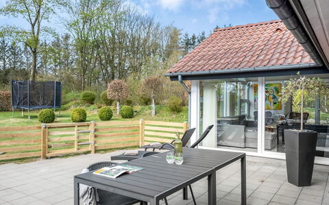 Garlef - 10Km from the Sea: Meubilair, Hout, Interieur Ontwerp, Flooring, Verdieping, Stoel, Kamer, Plafond, Woonkamer, Appartement
