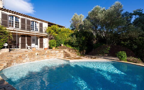 Les Boissines: Deur, Family Car, Parking, Luxevoertuig, Verf, Home Deur