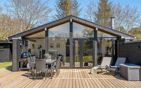 Gojko - from the Sea: Dak, Huis, Huis, Verblijf, Deur, Siding, Dek, Veranda, Plank, Hardwood