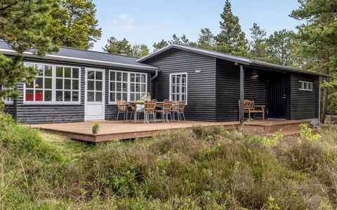 Momo - 2.8Km from the Sea: Blauw, Verblijf, Huis, Huis, Boerderij, Landgoed, Siding