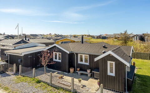 Niela - 300M from the Sea: Blauw, Verblijf, Huis, Huis, Boerderij, Landgoed, Siding