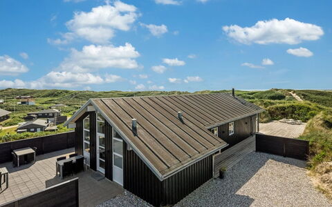 Tume - 250M from the Sea: Gras, Grasland, Landschap, Ecoregio, Plain, Plantengemeenschap, Land Lot, Buitenmeubels, Prairie, Shrubland
