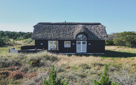 Yanne - 550M from the Sea: Water, Watervoorraden, Zwemwater,  Felsen\, Kust, Natuurlijk Landschap, Headland, Kust En Oceanic Landvormen, Terrein, Voorgebergte