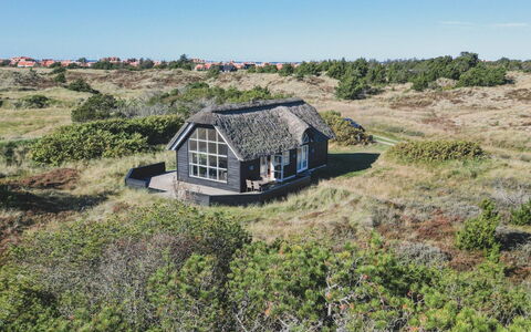 Yanne - 550M from the Sea: Water, Watervoorraden, Zwemwater,  Felsen\, Kust, Natuurlijk Landschap, Headland, Kust En Oceanic Landvormen, Terrein, Voorgebergte
