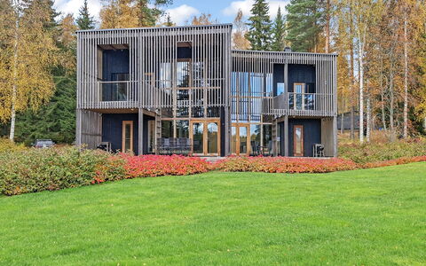 Villa Hanna: Land Lot, Tuin, Landscaping, Werf, Plantage, Siding, Eco Hotel