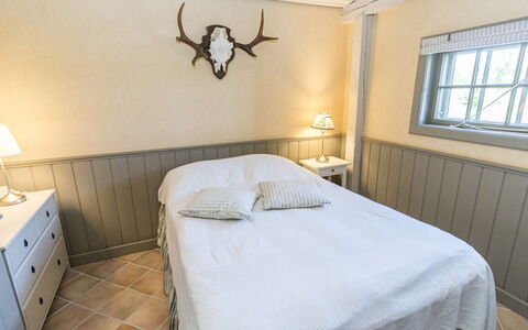 Gammelgård Jahtimaja: Interieur Ontwerp, Slaapkamer, Hout, Bed, Plafond, Meubilair, Bedding, Laken, Verdieping, Flooring