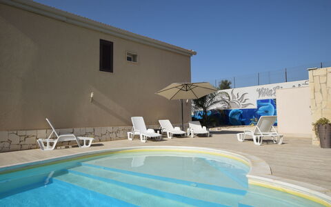 Villa Giugiola: Zwembad, Toevlucht, Buitenmeubels, Schaduw, Hotel, Eco Hotel, Villa, Badplaats, Hacienda