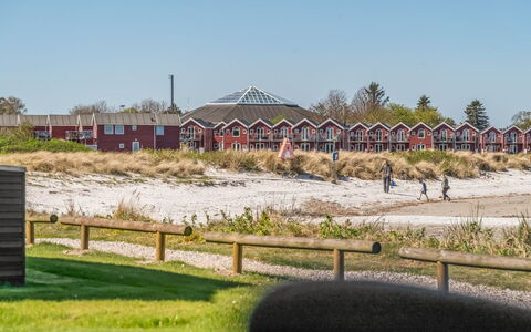 Chayton - 10M from the Sea: Water, Watervoorraden, Zwemwater,  Felsen\, Kust, Natuurlijk Landschap, Headland, Kust En Oceanic Landvormen, Terrein, Voorgebergte