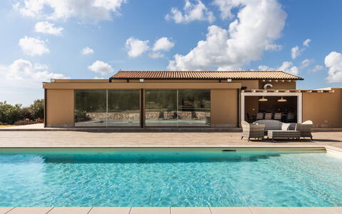 Villa Meti: Zwembad, Toevlucht, Samengesteld Materiaal, Schaduw, Landgoed, Eco Hotel, Villa, Ontwerp, Hacienda, Outdoor Structuur