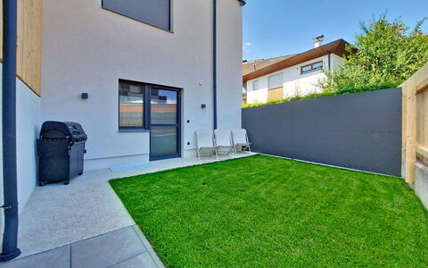A3: Tuin, Gazon, Backyard, Werf, Kunstgras, Landscaping, Binnenplaats, Schaduw, Oprit, Gang