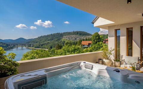 Orso: Toevlucht, Eco Hotel, Hotel, Villa, Zwembad, Balkon, Penthouse, Badplaats, Kamerplant