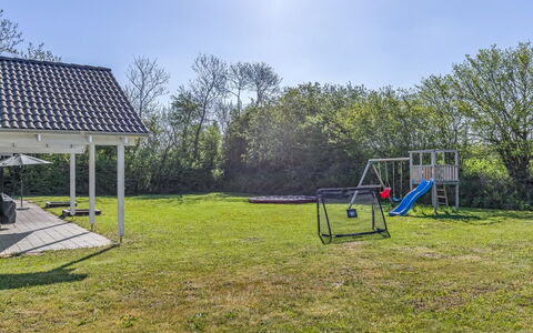 Finwith - 600M from the Sea: Gras, Land Lot, Gazon, Tuin, Schaduw, Landscaping, Backyard, Werf, Park, Landgoed