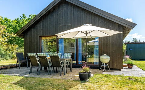 Tjerk - 900M from the Sea: Dak, Huis, Huis, Verblijf, Deur, Siding, Dek, Veranda, Plank, Hardwood