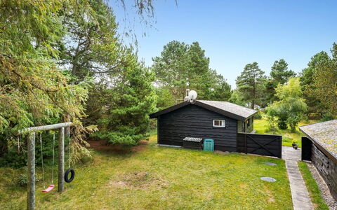 Adelheid - 1.2Km from the Sea: 