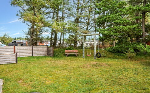 Adelheid - 1.2Km from the Sea: 