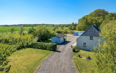 Aslag - 3.5Km from the Sea