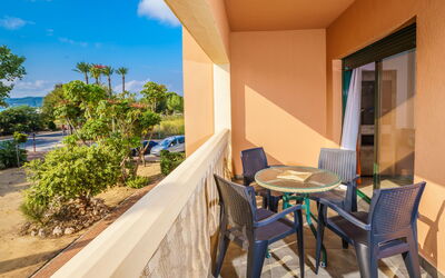 Accommodatie:&nbsp;Jardines del Rio 455.1