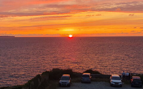 Le Grand Lambert: Lucht, Horizon, Zon, Afterglow, Zonsondergang, Schemer, Oranje, Zonsopkomst, Zee