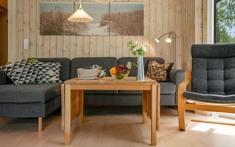 Uma - from the Sea: Meubilair, Flooring, Interieur Ontwerp, Verdieping, Hout, Houten Vloer, Tafel, Woonkamer, Kamer, Stoel