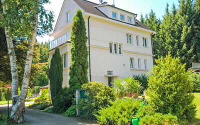 Forestside Villa