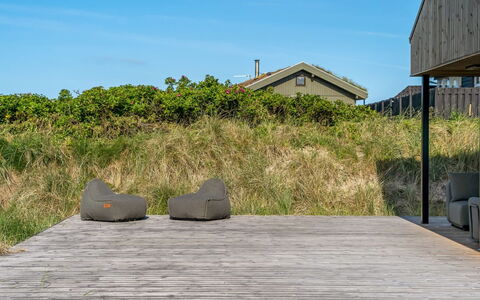 Uolevi - 130M from the Sea: Water, Watervoorraden, Zwemwater,  Felsen\, Kust, Natuurlijk Landschap, Headland, Kust En Oceanic Landvormen, Terrein, Voorgebergte