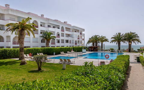 Be My Guest: Toevlucht, Badplaats, Zwembad, Hotel